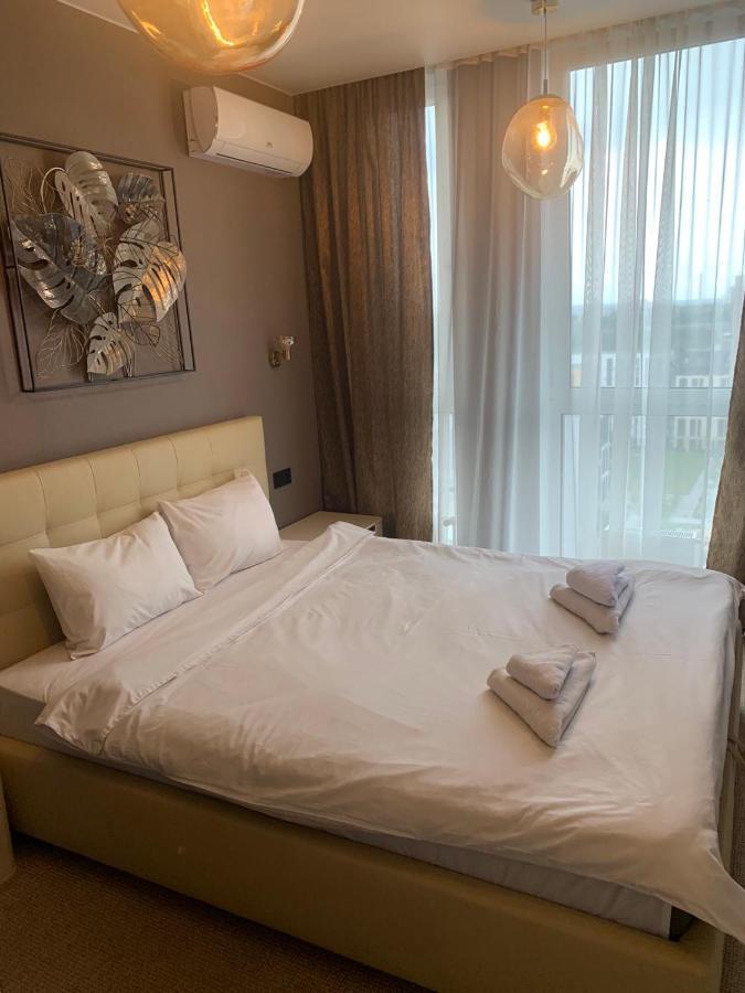 Nyvky Like Home - Fayna Town - Apt 398 Kiev Esterno foto